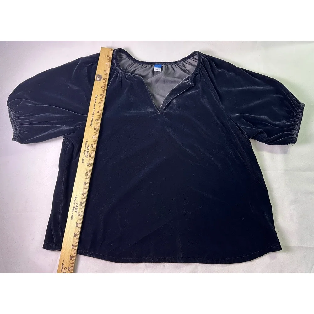 Old Navy Black Velvet Blouse Top Womens Small Split V-Neck Puff Sleeve Relaxed S